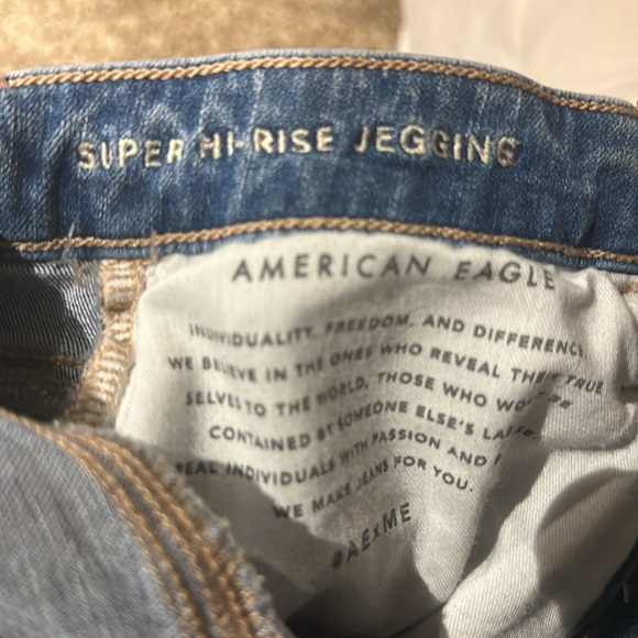 American Eagle Skinny Jeans - Picture 5 of 5